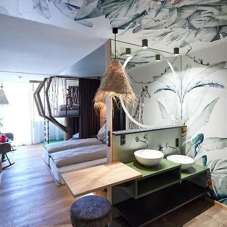 Eder Frida - Tuttiii Kompletti Inklusiv 4*