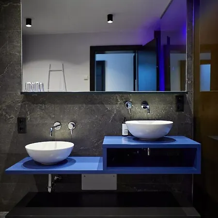 Eder Frida - Tuttiii Kompletti Inklusiv 4*