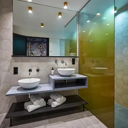 Eder Frida - Tuttiii Kompletti Inklusiv 4*