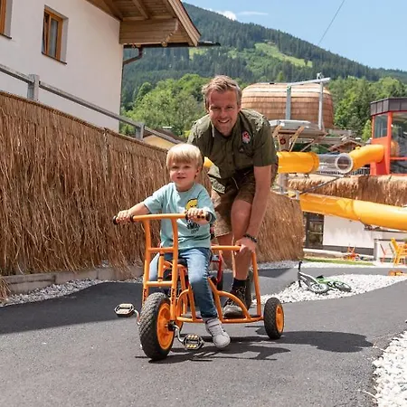 Eder Frida - Tuttiii Kompletti Inklusiv فندق